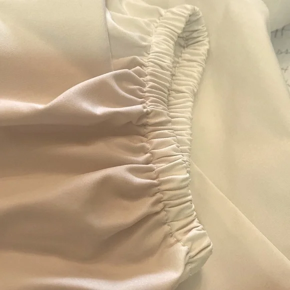 L T D Lace Up Front Slight Puff Short Sleeves Mini Dress. Cream (Stone)  Sz 8 - Picture 6 of 11